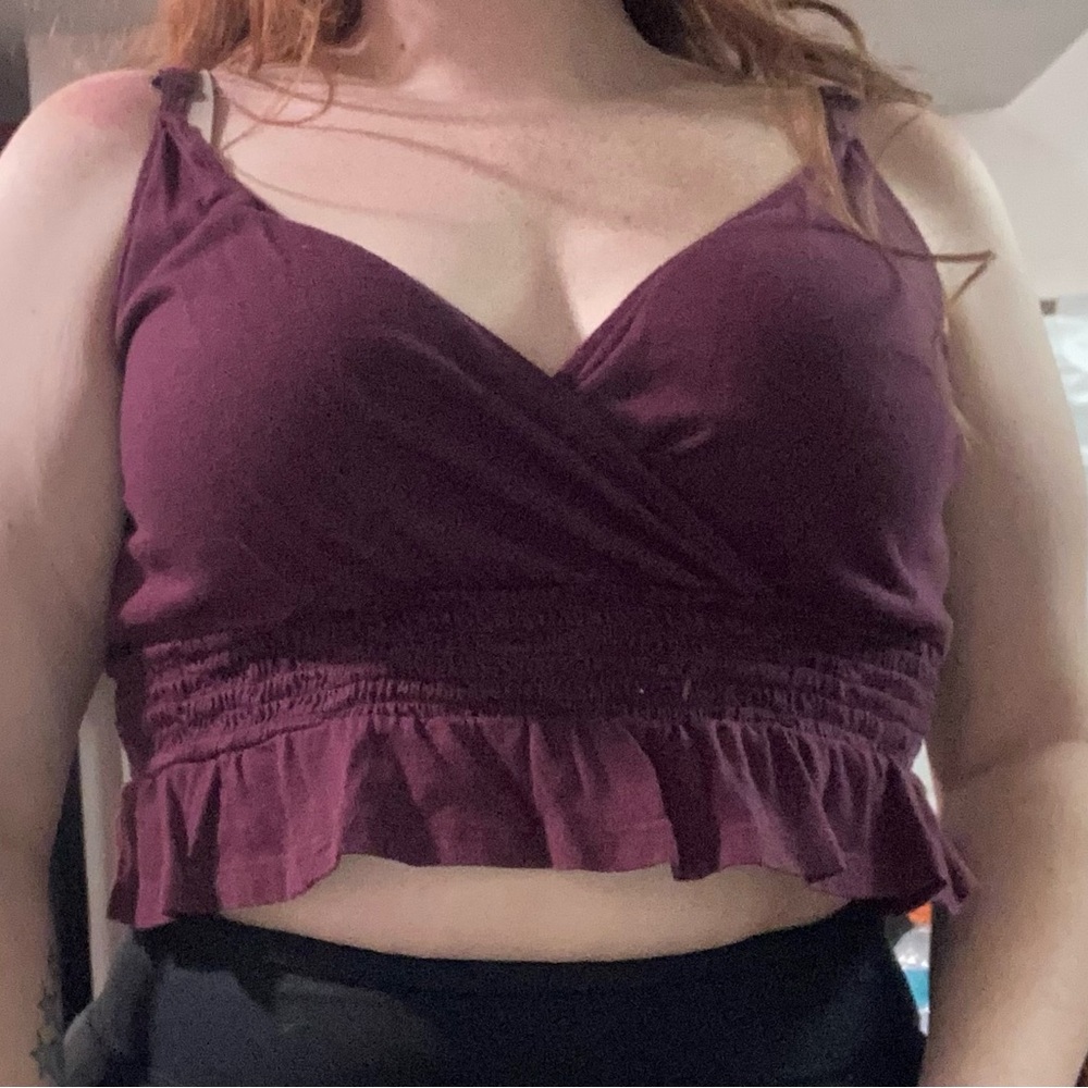 Women's Maroon Sleeveless Top